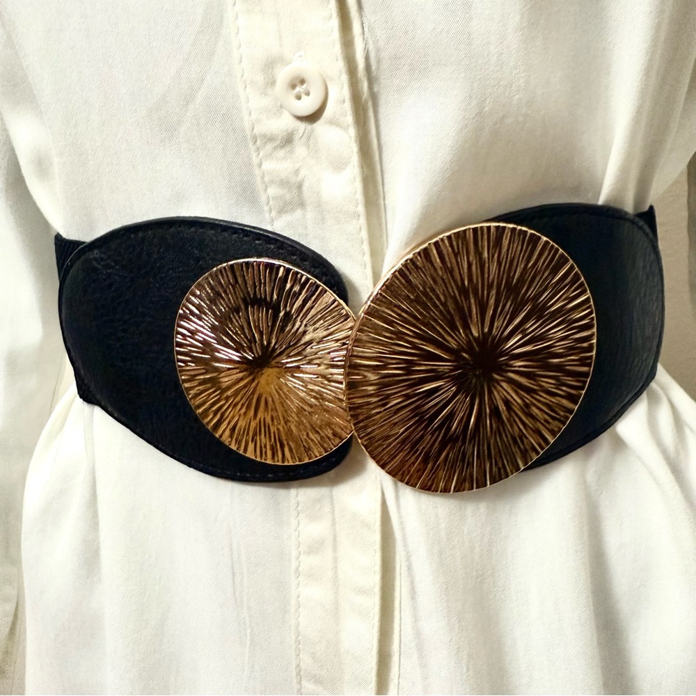Black PU leather elastic waistband belt with gold tone buckle